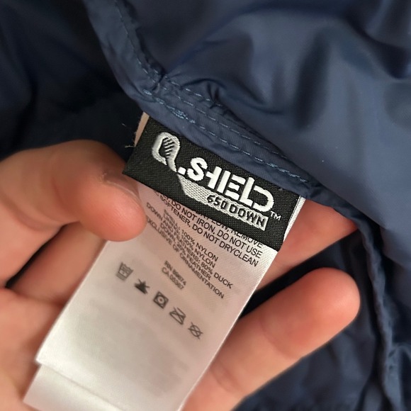 Mountain Hardwear Men's Blue Puffer Vest 650 Down Insulated Zip Front Pockets - Picture 7 of 11